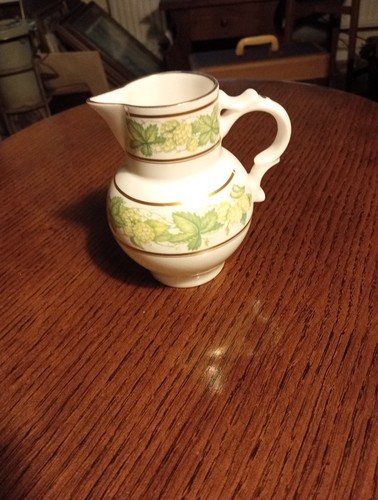 Royal worcester - worcester, hop