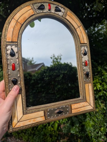 Vintage moroccan camel - vintage, bone