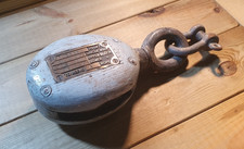 Vintage Wooden Block & Shackle