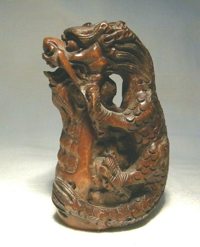 Netsuke carved boxwood - ,