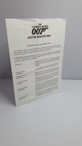 Danbury mint aston martin - mint,