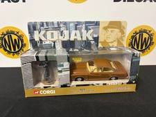 CORGI 57403 BUICK WITH WHITE