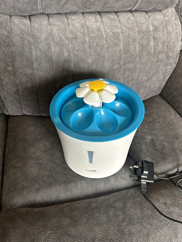 Catit flower led cat water - flower,