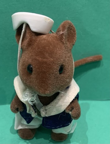 Sylvanian families hazelwood - families,