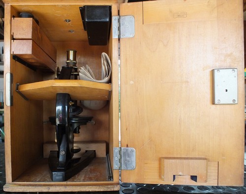Carl zeiss jena microscope - jena,