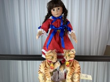 Steiff 703270 - Doll Paulinchen with 2 Cats 48cm - Top Condition