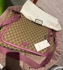 Gucci Nappy/Pram Bag used in great condition, barely used 