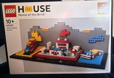 LEGO House Exclusive Building