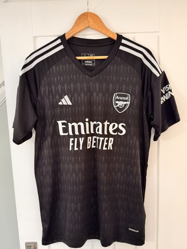 Arsenal goalkeeper black - arsenal,