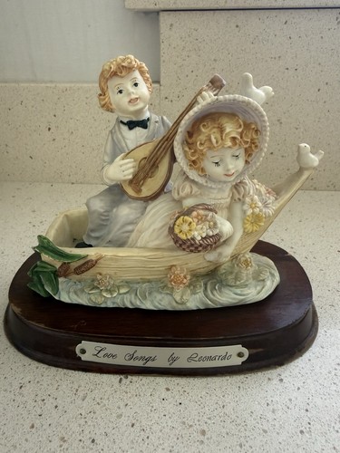 Leonardo ornament love songs - leonardo,