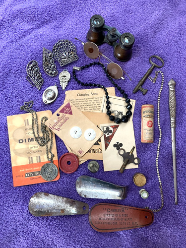 Junk drawer lot - drawer, verdi