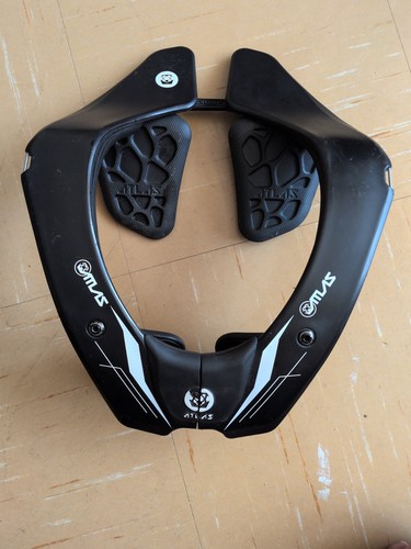 Atlas neck brace adult medium - ,
