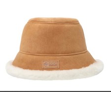 UGG DKSheepskin DS101 Bucket