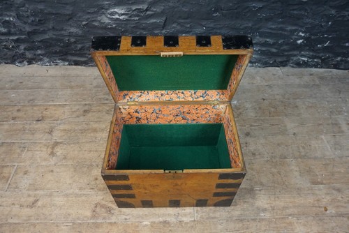 Small antique oak silver - small, chest