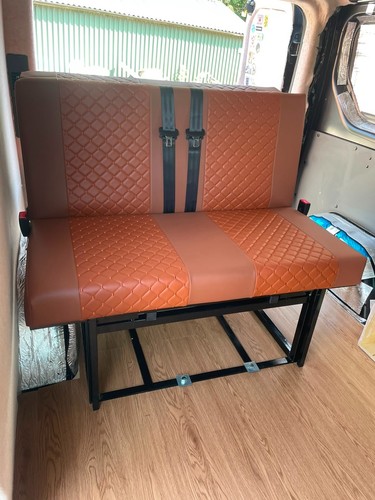 Simple seater rock - 2-seater,