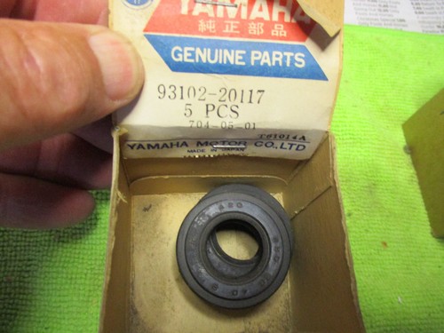 Yamaha crank oil seal - crank,