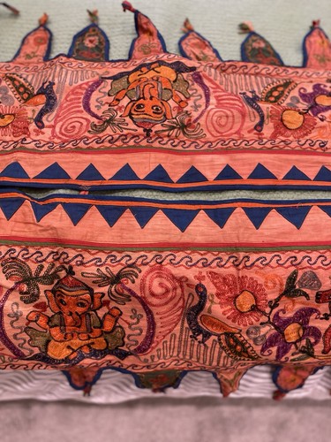 Vintage toran yurt - vintage,