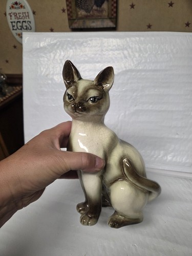 Vintage siamese cat figurine - siamese,