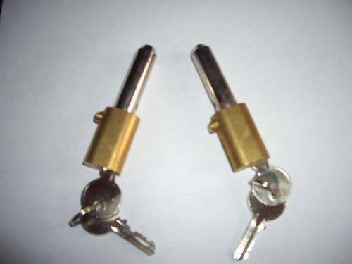 Roller shutter bullet locks - bullet,