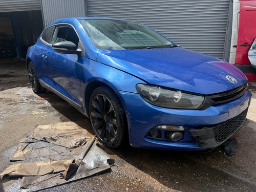 2011 volkswagen scirocco - 2011,