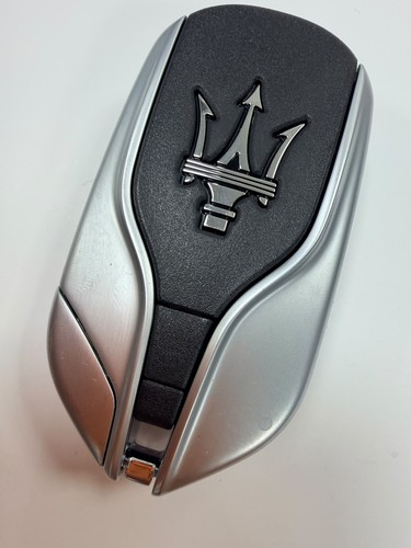 Maserati smart key fob - , 4