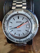 Rare Waltham Vintage Diver Watch  (Ding on case)