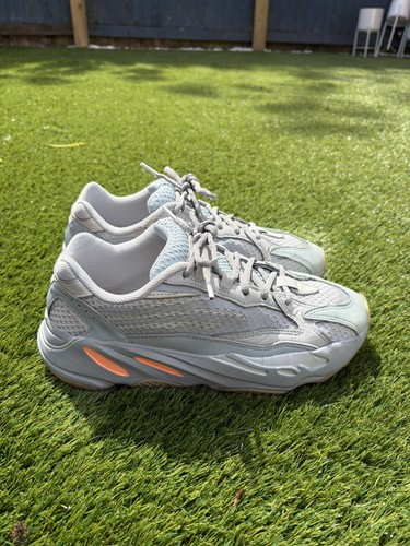 Adidas yeezy boost 700 - adidas,