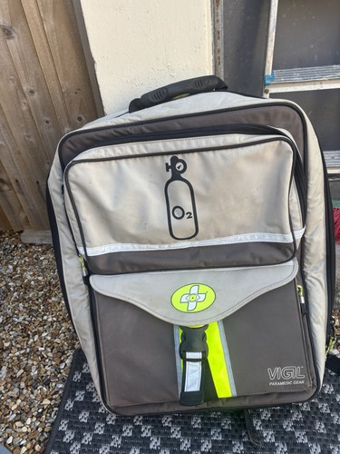 Vigil paramedic gear bag - gear, o2