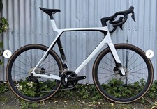 2025 TREK MADONE SL6 GEN8 ROAD