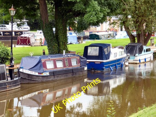 Photo 12x8 castaway marple - photo,