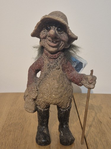 Form norwegian troll - norwegian, figure