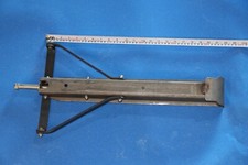 21" Plain Corner Steady