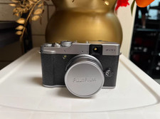 Fujifilm Fuji X Series X20 12.0MP 4x Zoom Compact Digital Camera English