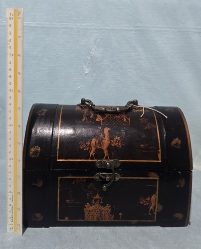 Vintage wooden treasure - wooden, chest