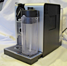 Nespresso Delonghi Lattissima