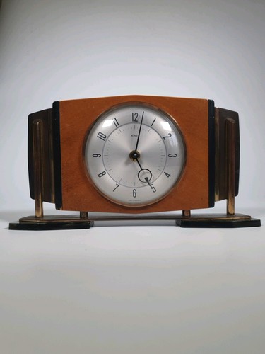 Metamec day vintage mantel - 8,