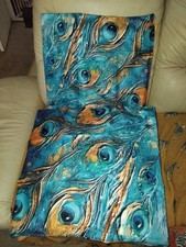 Lovely Peacock Feather Cushion Covers X 2 Zip Fastening 18 X 18 In