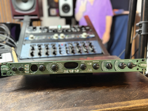 Line echo pro - rack,, classic