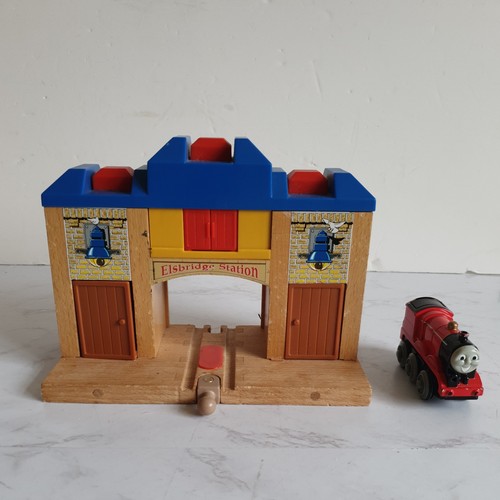 Thomas wooden railway - thomas,