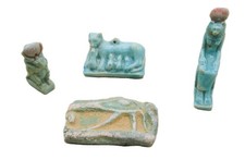 LOT OF ANCIENT EGYPTIAN STONE AMULETS CA 500BCE