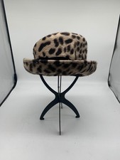 Phillip Treacy Hat JAN001