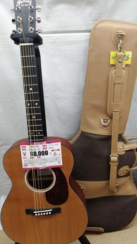 Martin acoustic guitar - martin,