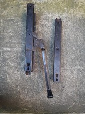 Cortina Capri Granada Escort