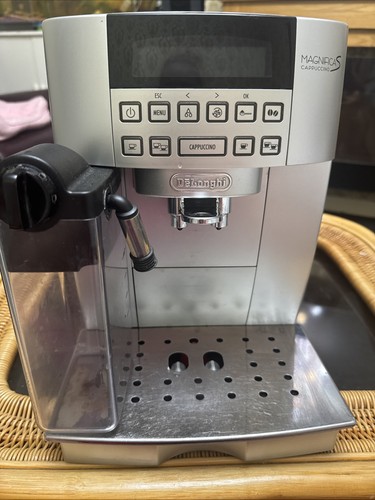 Delonghi magnifica - delonghi,