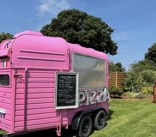 Fully equipped pizza trailer - fully,