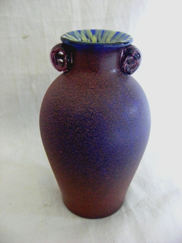 Small sand blasted - sand, moulded