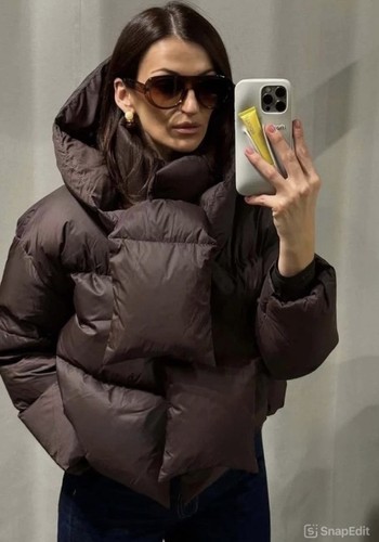 Zara new woman - woman, water