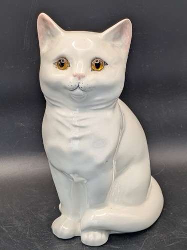 Just cats white - co,
