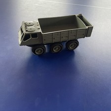 Airfix 1/32 Alvis Stalwart