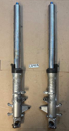 Suzuki gsxr600 front forks - front,